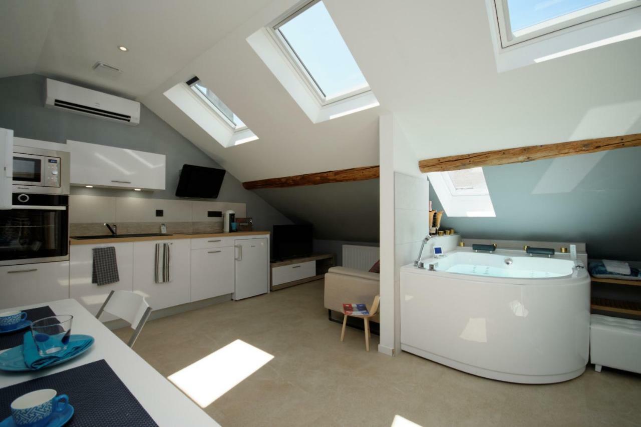 Mv Suite & Spa Reims Exterior foto